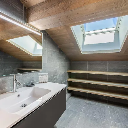 Duplex A Avec Spa, Piscine, Salle De Sport Et Cheminee - Fr-1-569-32 * Megeve